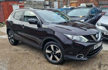 Nissan Qashqai 1.6 dCi N-Connecta XTRON 2WD Euro 6 (s/s) 5dr