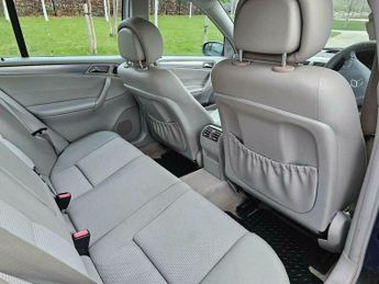 Mercedes-Benz C Class 2.1 C220 CDI Avantgarde SE 5dr