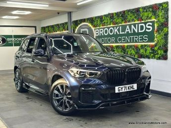 BMW X5 XDRIVE30D M SPORT [2X SERVICES, BODY KIT AND 7 SEATS]