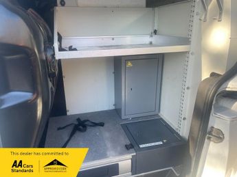 Ford Transit Connect 1.5 210 EcoBlue Panel Van 5dr Diesel Manual L2 Euro 6 (s/s) (100