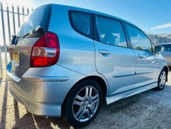 Honda Jazz 1.4 i-DSI Sport CVT-7 5dr