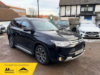 Mitsubishi Outlander DI-D GX 4