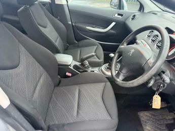 Peugeot 308 1.6 HDi Access Euro 5 5dr