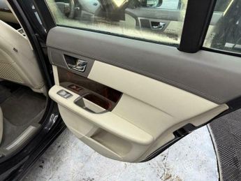 Jaguar XF 3.0d V6 Premium Luxury Auto Euro 5 4dr