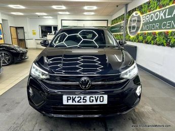 Volkswagen Taigo Taigo 1.0 R-LINE TSI DSG [SAT NAV, PANORAMIC ROOF & HEATED SEATS