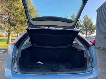 Ford Focus 1.6 Style 5dr