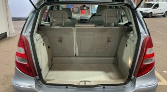 Mercedes-Benz A Class 1.7 A170 Elegance SE CVT 5dr