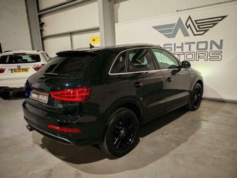 Audi Q3 2.0 TDI S line S Tronic quattro Euro 5 (s/s) 5dr