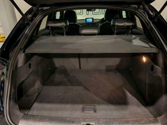 Audi Q3 2.0 TDI S line S Tronic quattro Euro 5 (s/s) 5dr