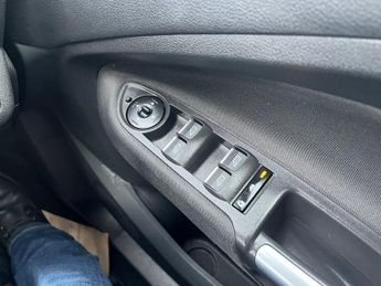 Ford C-Max 1.5T EcoBoost Titanium MPV 5dr Petrol Auto Euro 6 (s/s) (150 ps)