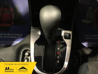 Honda Jazz 1.3 i-VTEC SE AUTOMATIC ONLY 19700 MILES!!