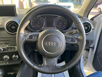 Audi A1 1.4 TFSi Sport S-Tronic 5dr