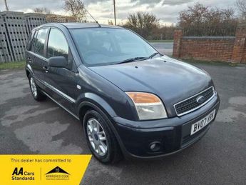 Ford Fusion 1.6 Zetec Climate Hatchback 5dr Petrol Automatic (181 g/km, 99 b