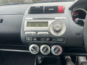 Honda Jazz 1.4 i-DSI SE CVT-7 5dr