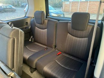 Nissan Serena 2.0 Highway Star S-Hybrid 8 Seater Auto 5dr