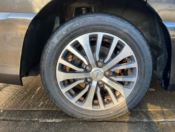 Nissan Serena 2.0 Highway Star S-Hybrid 8 Seater Auto 5dr