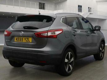 Nissan Qashqai 1.2 DIG-T n-tec+ XTRON 2WD Euro 6 (s/s) 5dr