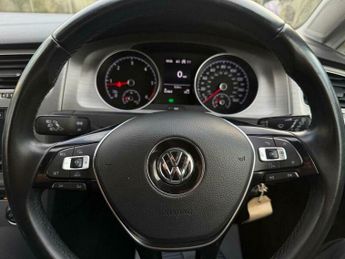 Volkswagen Golf 1.6 TDI BlueMotion Tech Match Edition Hatchback 5dr Diesel DSG E