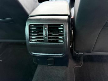 Volkswagen Passat 1.4 TSI 13kWh GTE Advance DSG Euro 6 (s/s) 4dr