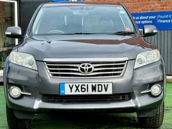 Toyota RAV4 2.2 D-CAT SR SUV 5dr Diesel Auto 4WD Euro 5 (150 ps)