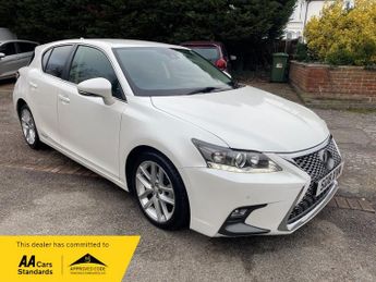 Lexus CT 1.8 200h Luxury Hatchback 5dr Petrol Hybrid CVT Euro 6 (s/s) (13