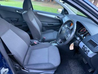 Vauxhall Astra 1.8i 16v Active 5dr