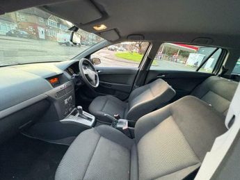 Vauxhall Astra 1.8i 16v Life 5dr