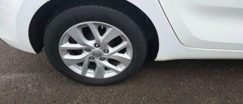 Kia Carens 1.6 GDi 2 Euro 6 (s/s) 5dr