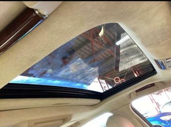 Lexus LS 5.0 600h V8 CVT 4WD Euro 5 (s/s) 4dr