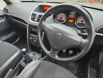 Peugeot 207 HDI SW ALLURE