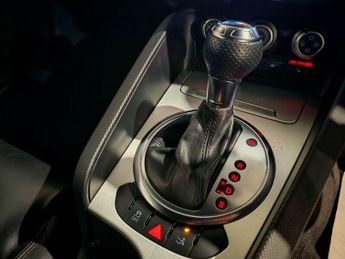 Audi TT 2.0 TDI Black Edition S Tronic quattro Euro 5 3dr