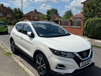 Nissan Qashqai 1.3 DiG-T 160 [157] N-Connecta 5dr DCT Glass Roof Euro 6
