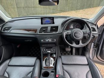 Audi Q3 2.0 TFSI SE S (211bhp) Quattro 5d S Tronic Specs