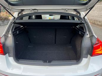 Audi Q3 2.0 TFSI SE S (211bhp) Quattro 5d S Tronic Specs