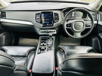 Volvo XC90 D5 POWERPULSE MOMENTUM AWD