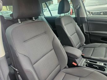 Volkswagen Golf MATCH EDITION TSI EVO DSG