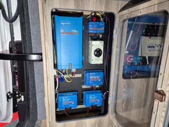 MAN TGE Camper 3.140 Lion XS LWB Auto