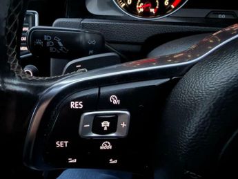 Volkswagen Golf 2.0 TDI BlueMotion Tech GTD DSG Euro 6 (s/s) 5dr