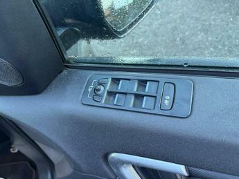 Land Rover Discovery Sport 2.0 TD4 HSE Dynamic Lux Auto 4WD Euro 6 (s/s) 5dr