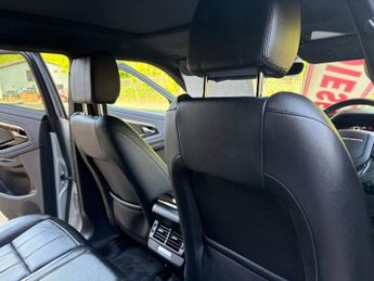 Land Rover Range Rover Evoque R-DYNAMIC SE buy no deposit from £90 a week t&c sat nav panorami