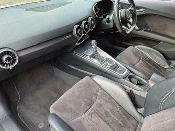 Audi TT 2.0 TFSI S line S Tronic quattro Euro 6 (s/s) 3dr