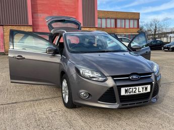 Ford Focus 1.6 Titanium Estate 5dr Petrol Powershift Euro 5 (125 ps)