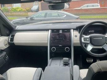 Land Rover Discovery 3.0 D250 MHEV R-Dynamic SE Auto 4WD Euro 6 (s/s) 5dr