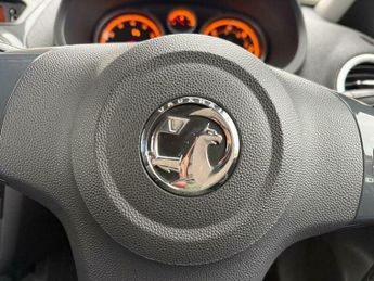 Vauxhall Corsa 1.4 16V SE Hatchback 5dr Petrol Auto Euro 5 (100 ps)
