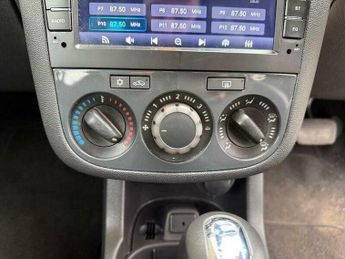 Vauxhall Corsa 1.4 16V SE Hatchback 5dr Petrol Auto Euro 5 (100 ps)