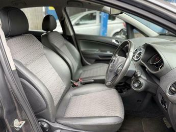 Vauxhall Corsa 1.4 16V SE Hatchback 5dr Petrol Auto Euro 5 (100 ps)