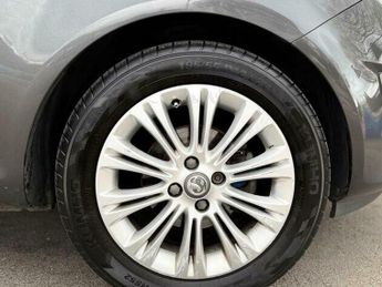 Vauxhall Corsa 1.4 16V SE Hatchback 5dr Petrol Auto Euro 5 (100 ps)