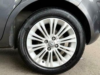 Vauxhall Corsa 1.4 16V SE Hatchback 5dr Petrol Auto Euro 5 (100 ps)