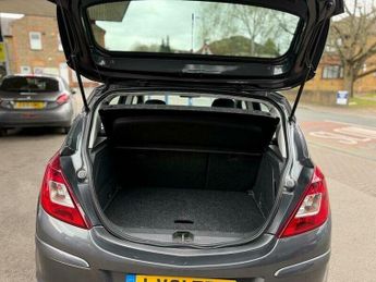 Vauxhall Corsa 1.4 16V SE Hatchback 5dr Petrol Auto Euro 5 (100 ps)