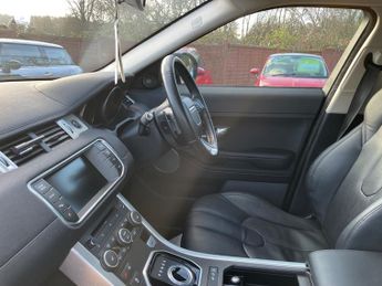 Land Rover Range Rover Evoque SD4 PURE TECH